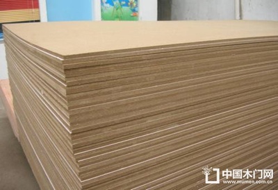 人造板甲醛釋放標準迎來歷史性升級 E2級退出舞臺，綠色家居邁入新紀元